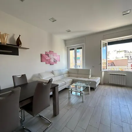 Vanilla 4* Cagliari
